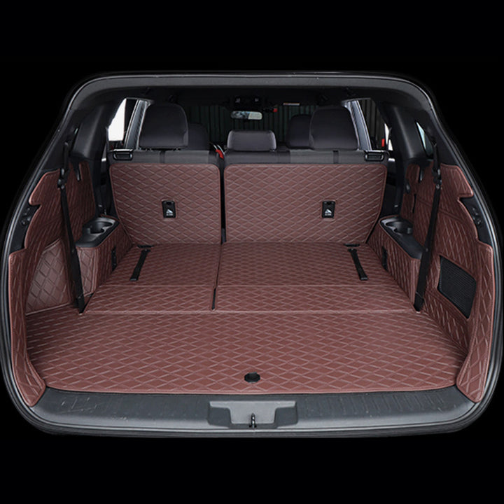 Waterproof Large Dog Car Trunk Mat All-Season Trunk Mat Suitable for Rainy Climates Trunk Mat / Trunk Liner Waterproof