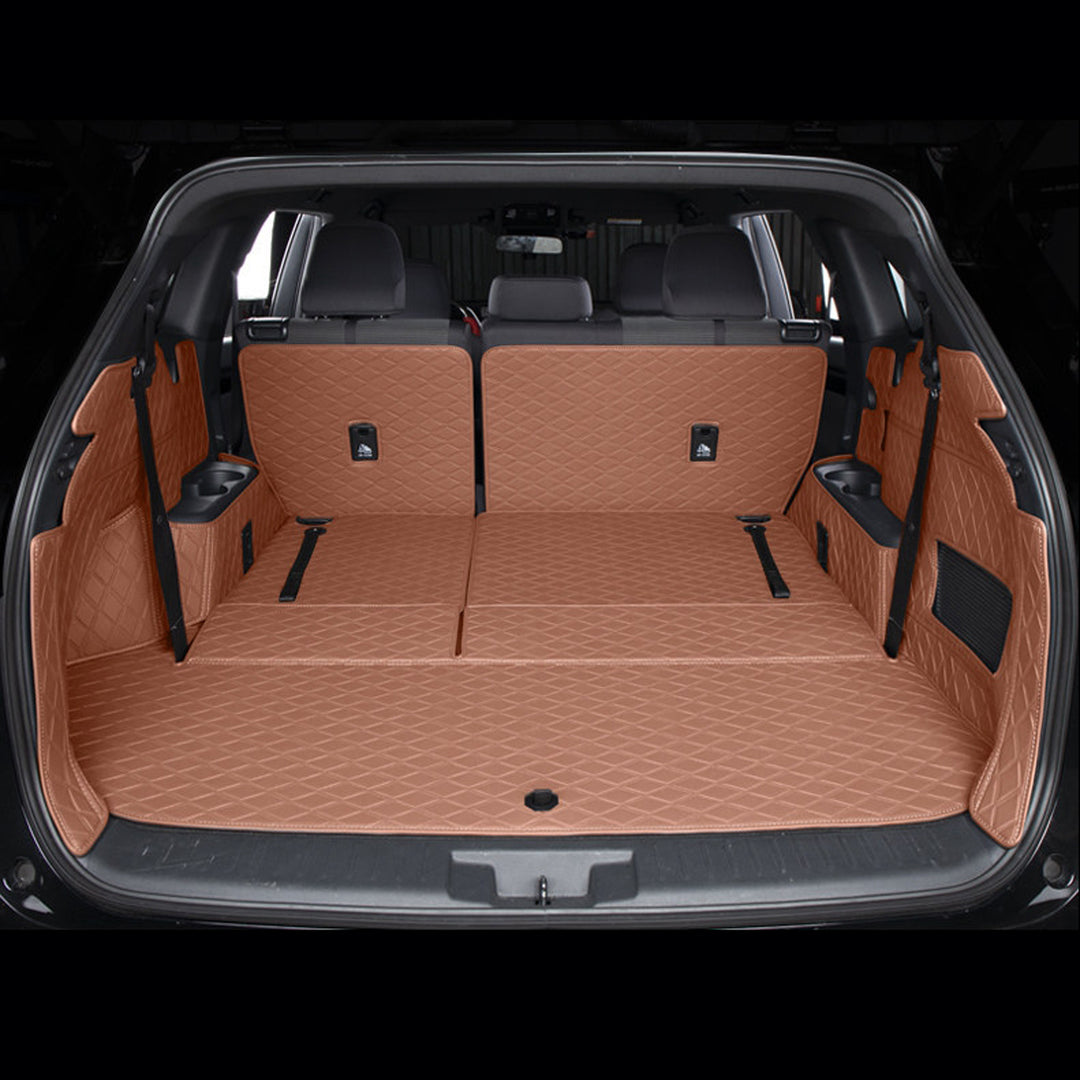 Waterproof Large Dog Car Trunk Mat All-Season Trunk Mat Suitable for Rainy Climates Trunk Mat / Trunk Liner Waterproof
